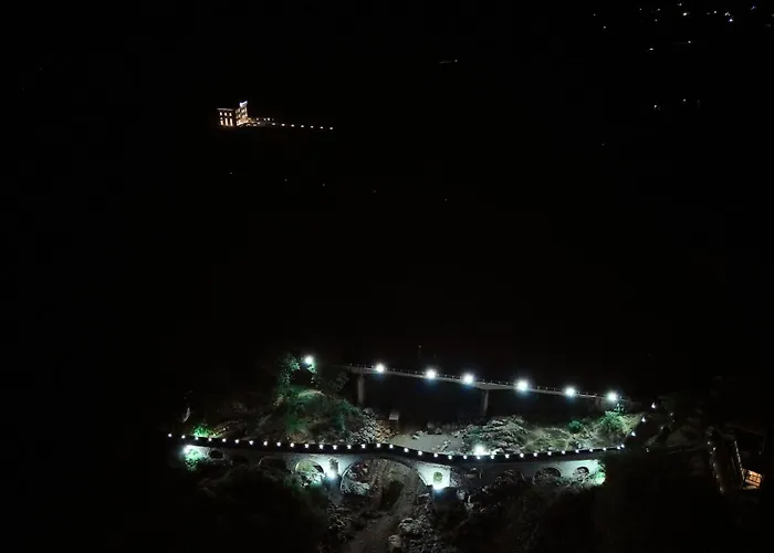 Ξενοδοχείο Montflux Boks