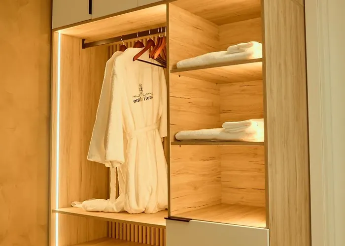 Montflux Ξενοδοχείο