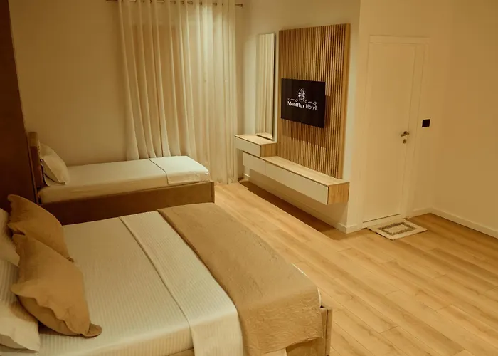 Отель Montflux Boks