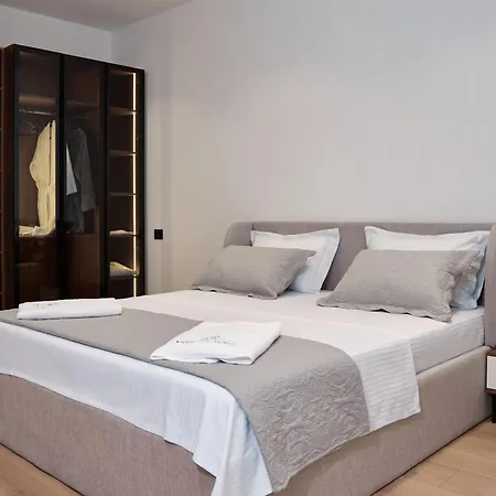 Montflux Hotel Boks