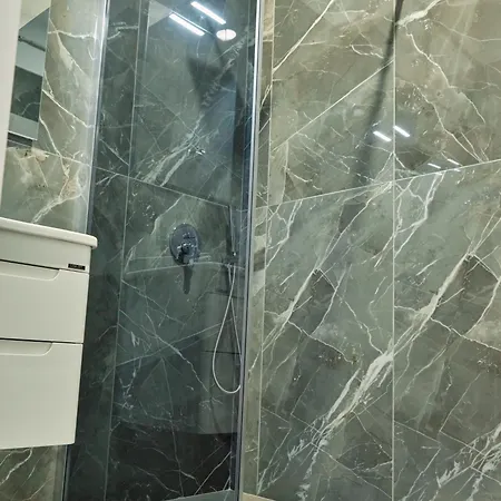 Montflux Hotel 4*